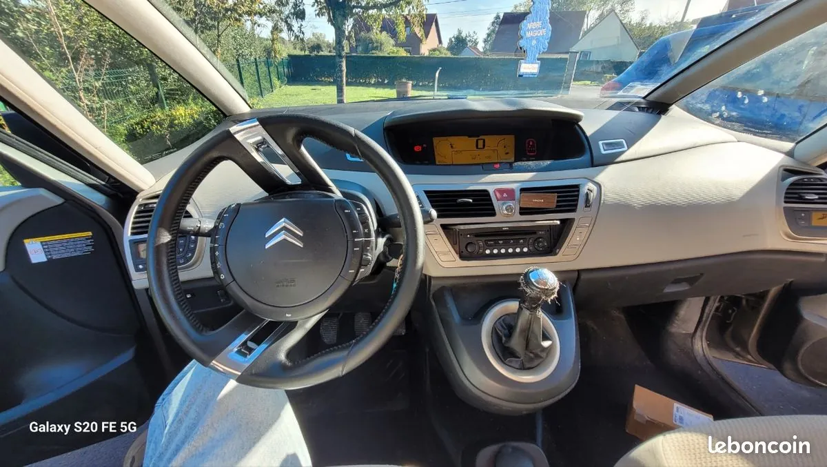 Citroen C4 Picasso 2008 photo 3