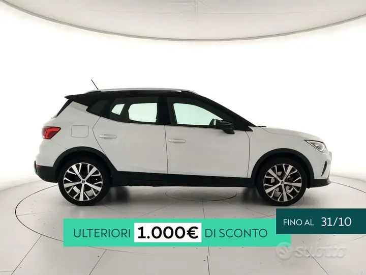 Seat Arona 2023 photo 4