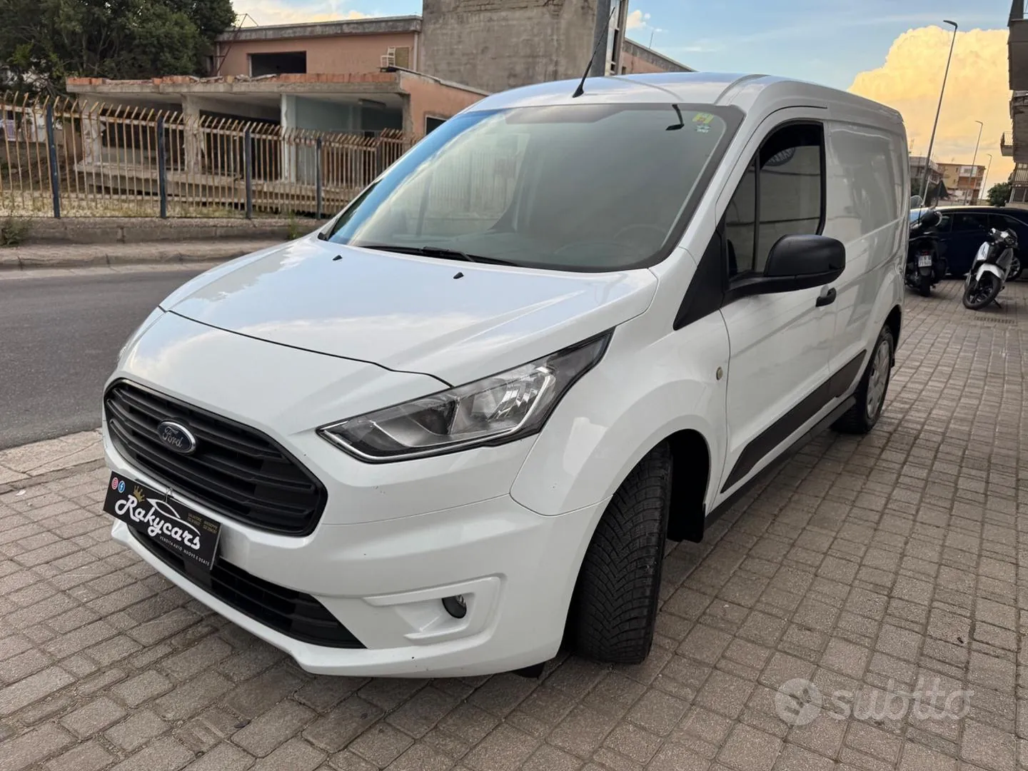 Ford Transit Connect 2019 photo 3