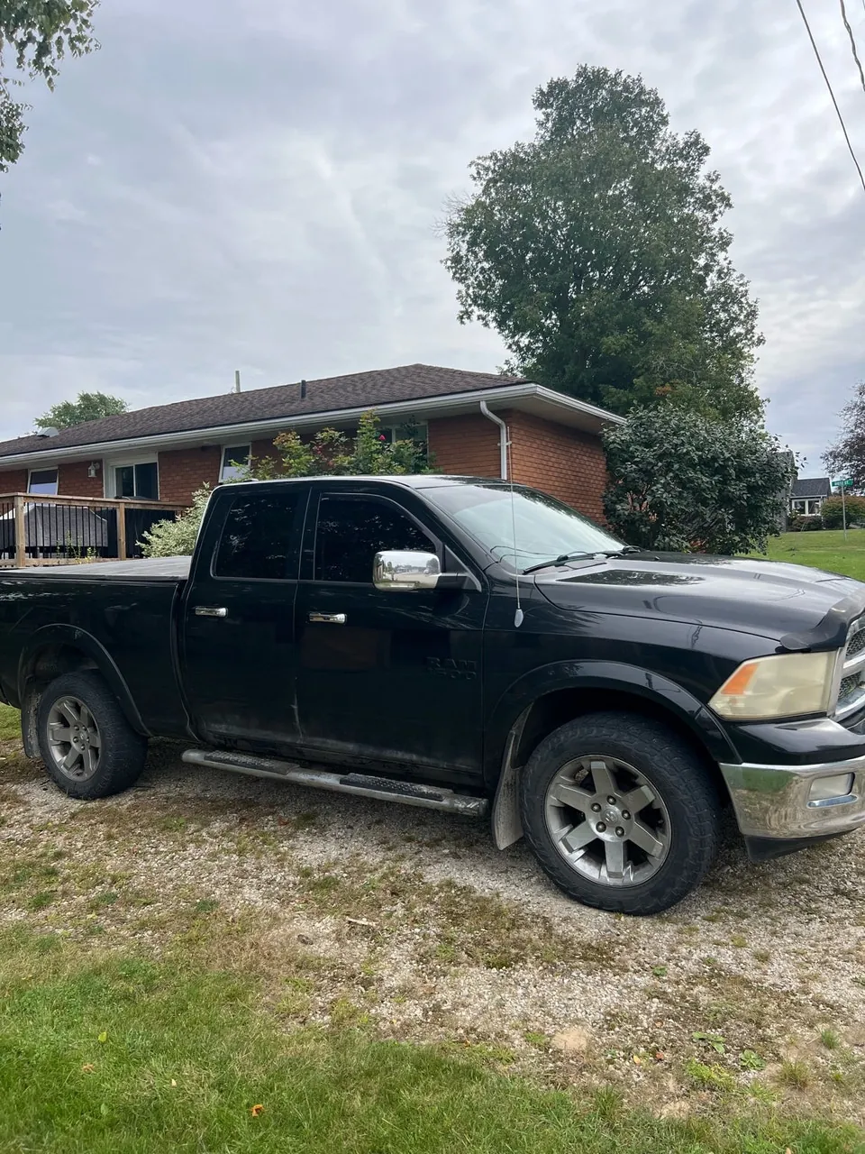 Ram 1500 2011 photo 2