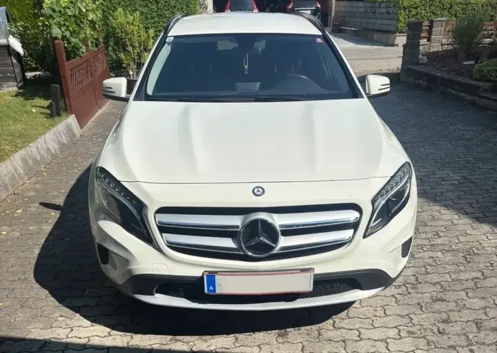 Mercedes-Benz Gla 2015 photo 3