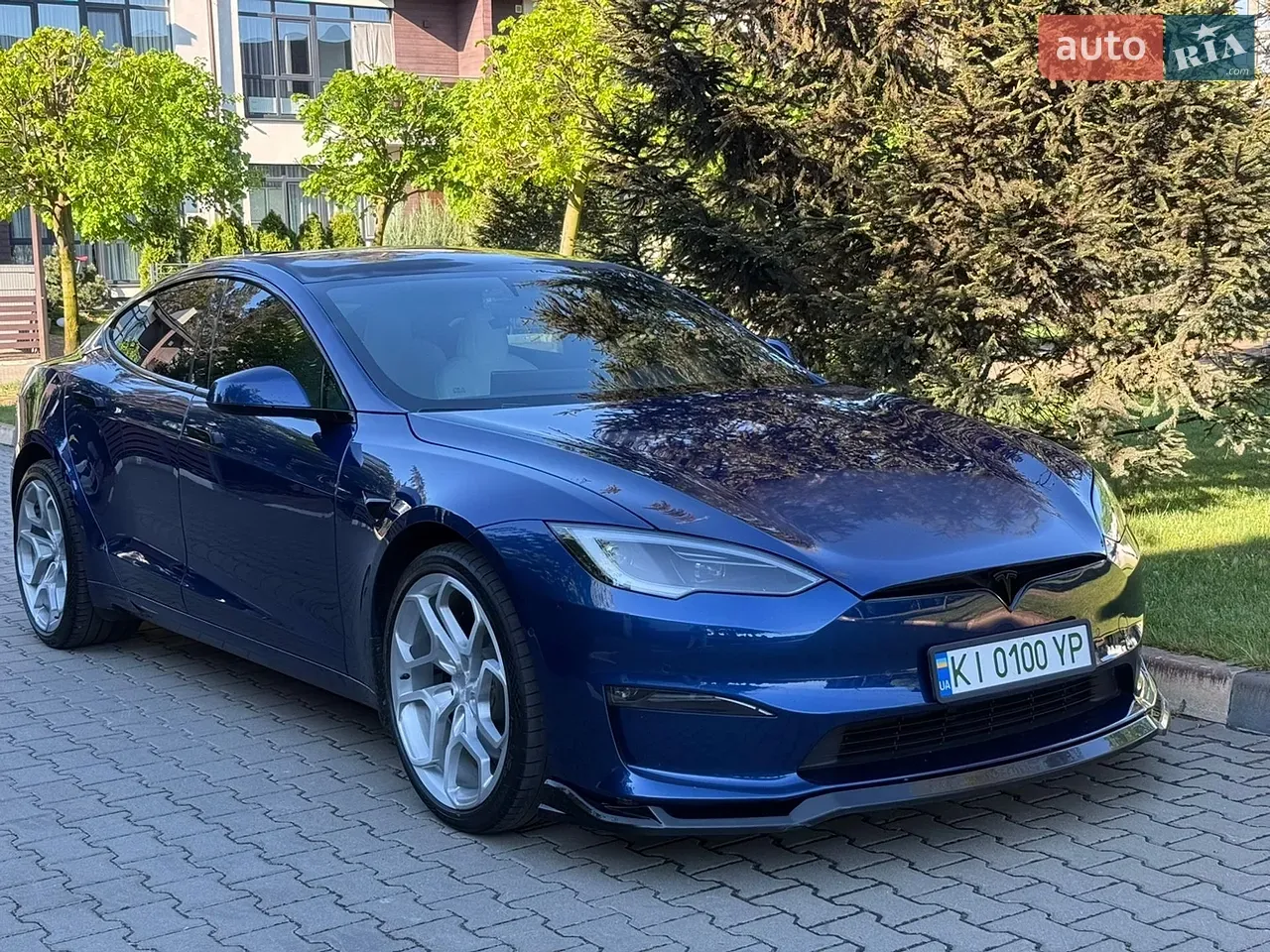 Tesla Model S