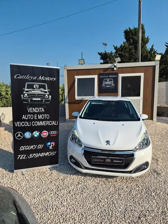 Peugeot 208 2016 photo 3