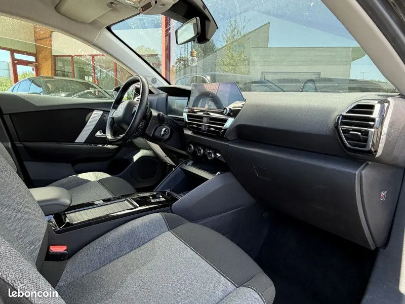 Citroen C4 2022 photo 5