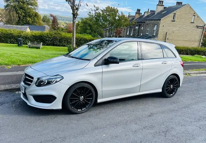Mercedes-Benz B-Class 2018 photo 2