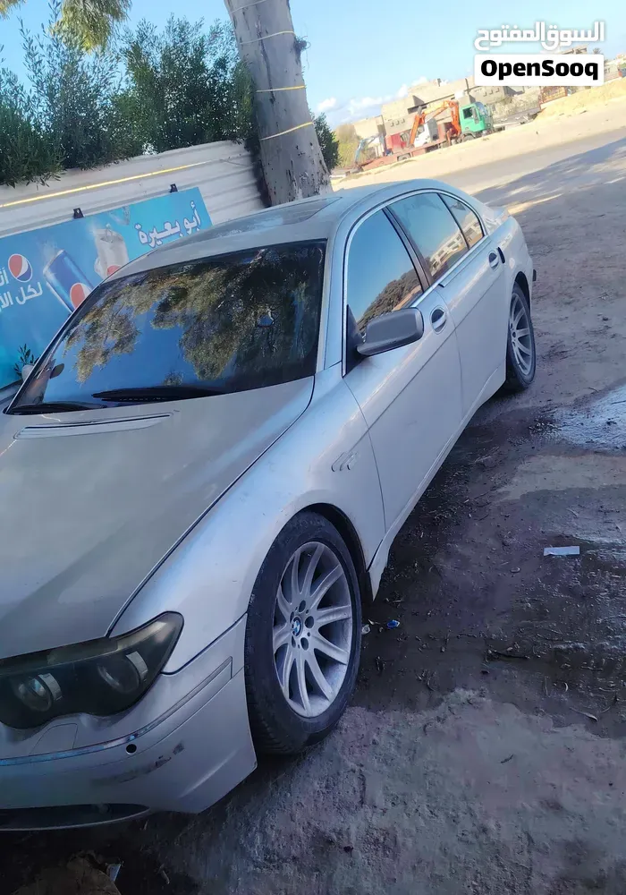 BMW 7 Series 2008 photo 4