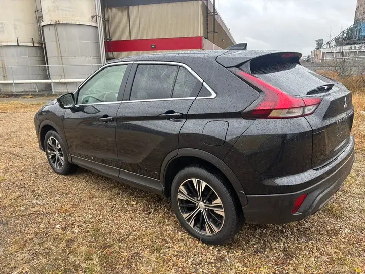 Mitsubishi Eclipse Cross 2022 photo 5