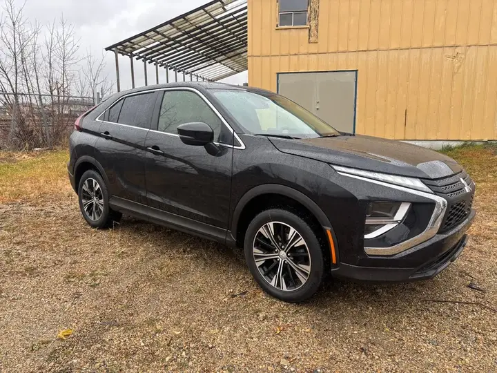 Mitsubishi Eclipse Cross 2022 photo 2