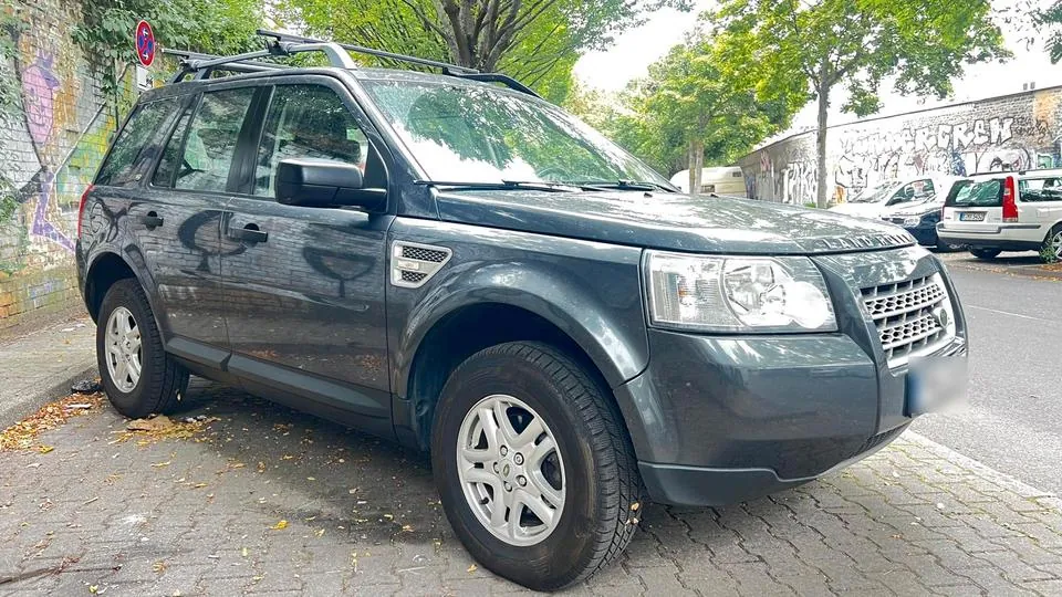 Land Rover Freelander 2