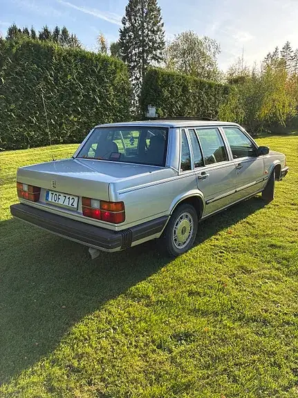 Volvo 740 1987 photo 3
