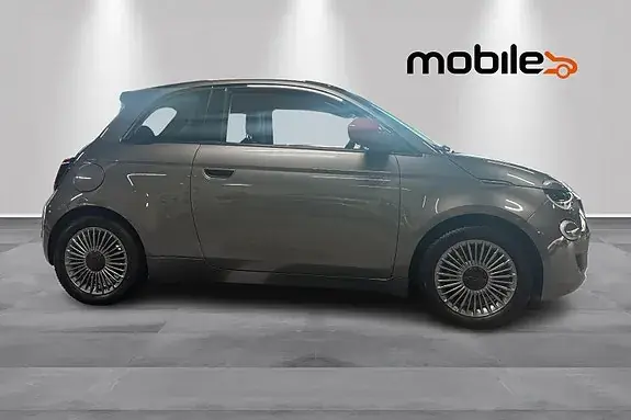 Fiat 500 2023 photo 2