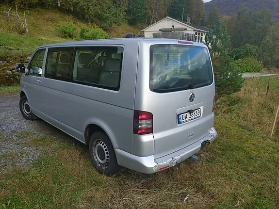 Volkswagen Transporter 2007 photo 2