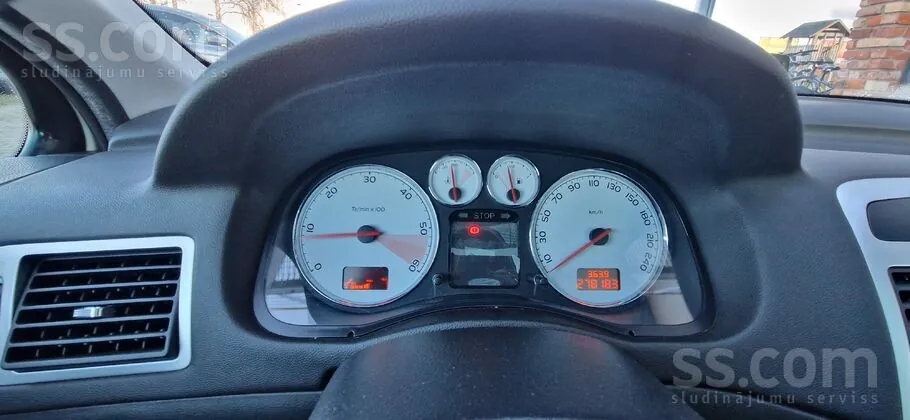 Peugeot 307 2008 photo 3