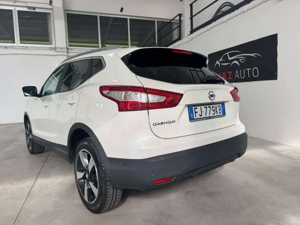 Nissan Qashqai 2017 photo 3