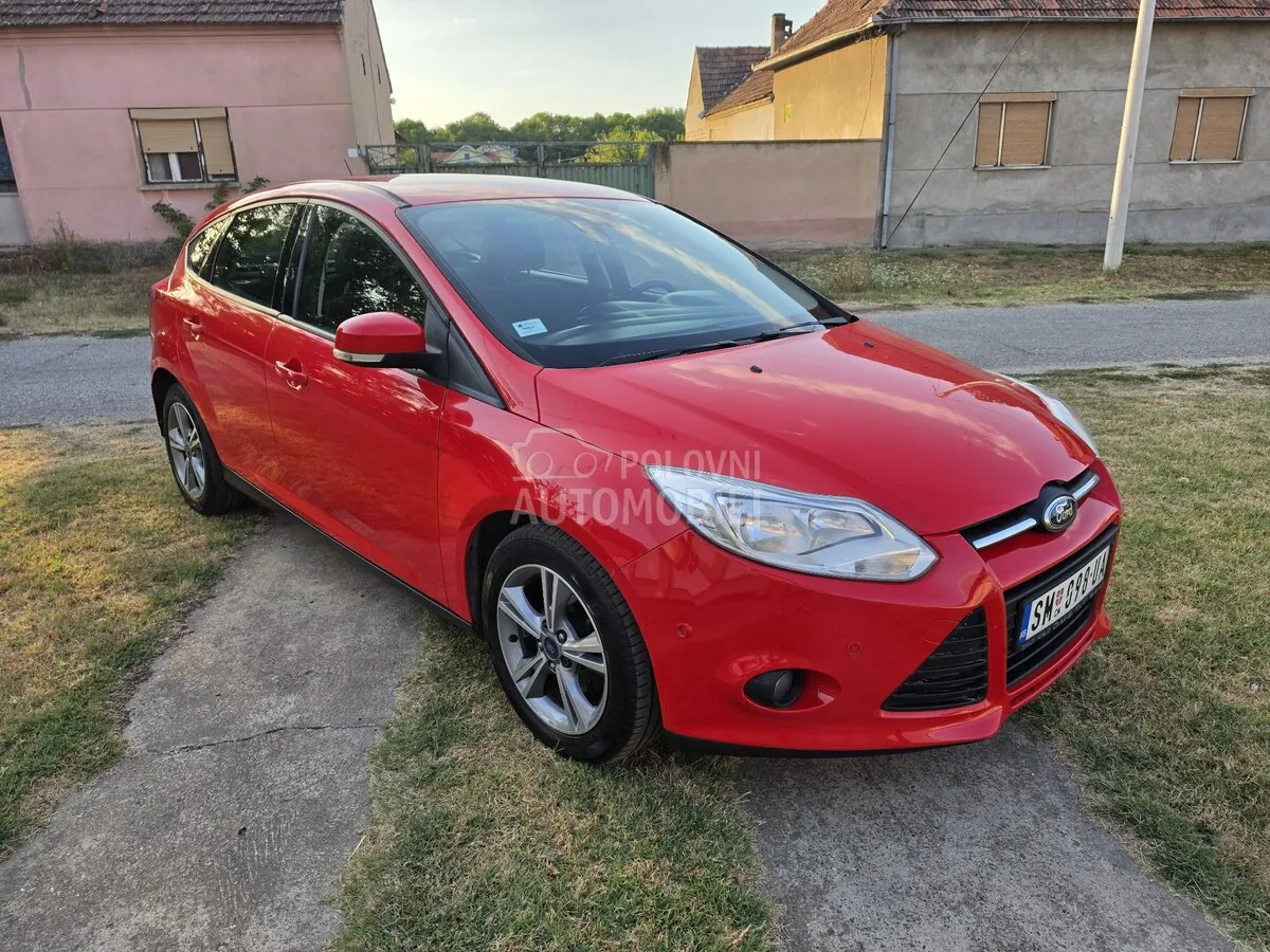 Ford Focus 2013 photo 4