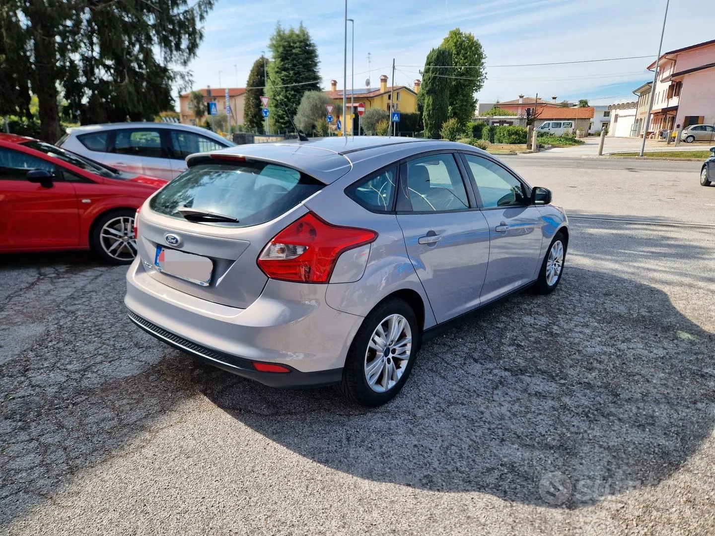 Ford Focus 2011 photo 3