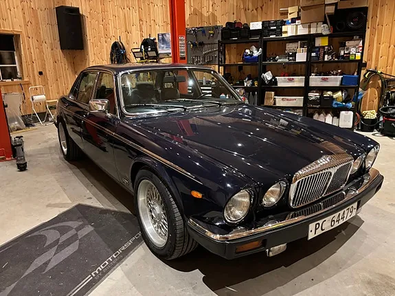 Jaguar Xj 1986 photo 2