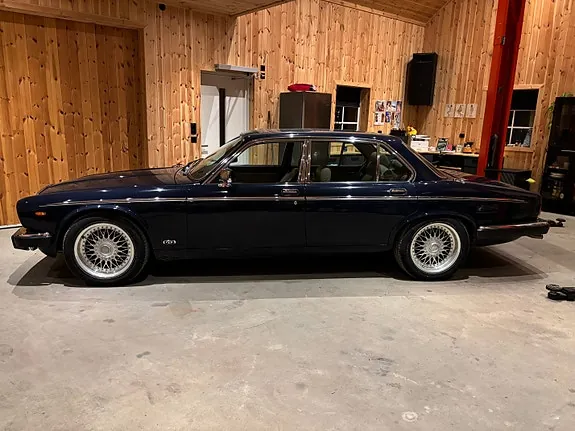 Jaguar Xj 1986 photo 5