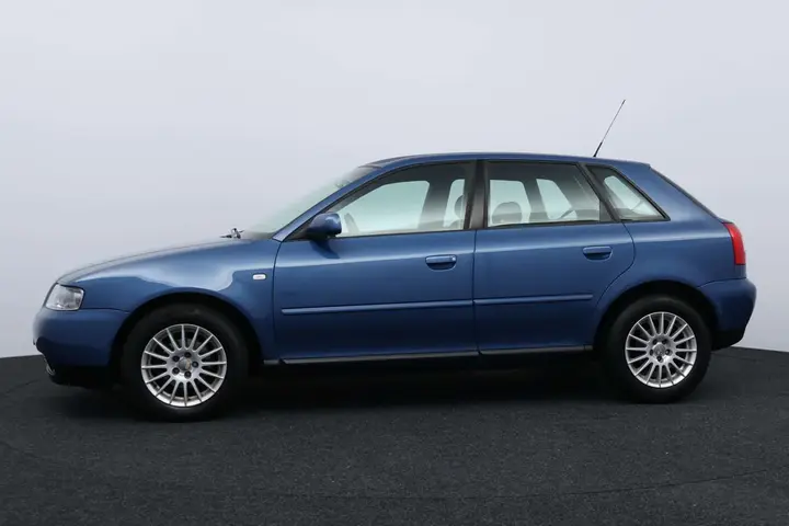 Audi A3 2002 photo 4