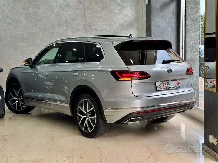 Volkswagen Touareg 2018 photo 3