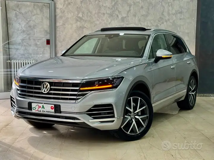 Volkswagen Touareg 2018 photo 2