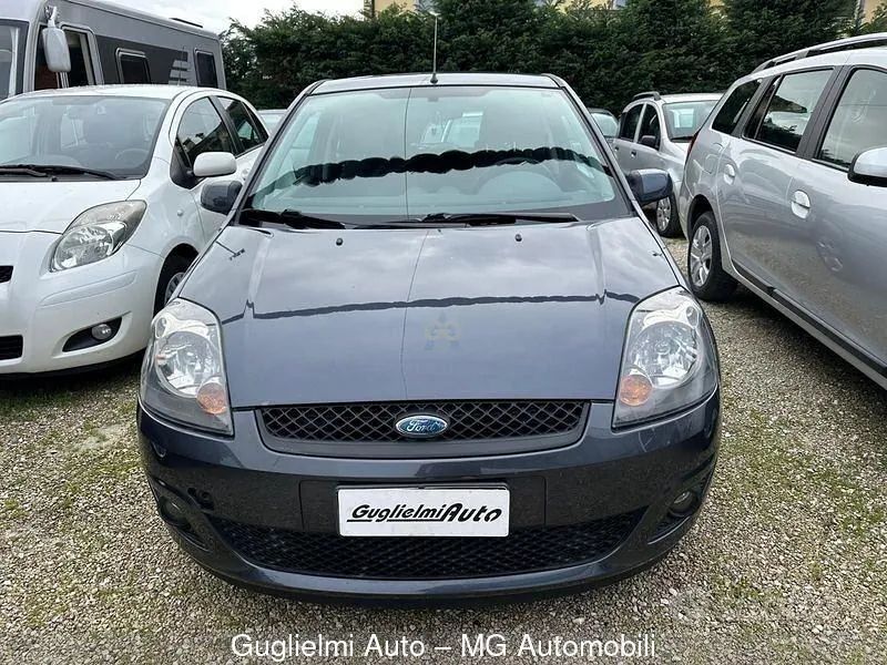 Ford Fiesta 2007 photo 4