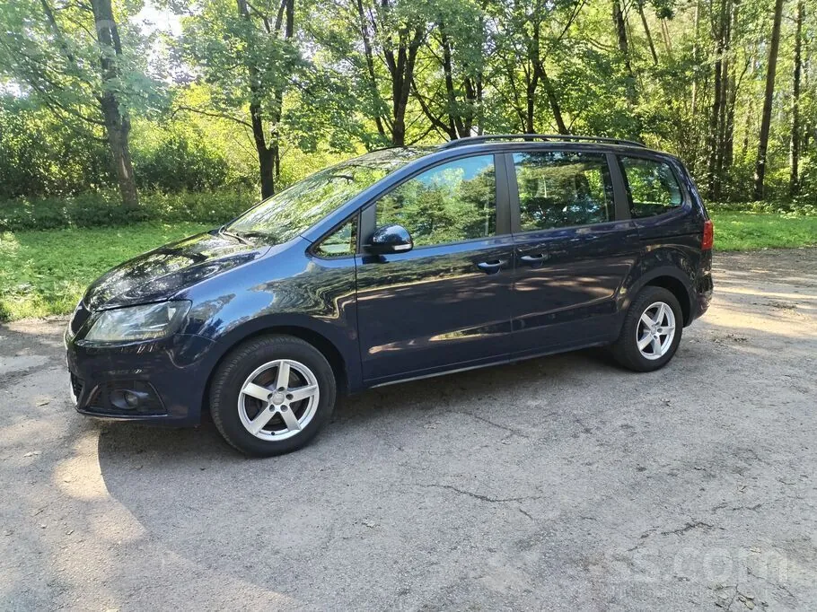 Seat Alhambra 2011 photo 2