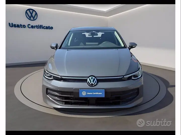 Volkswagen Golf 2026 photo 2