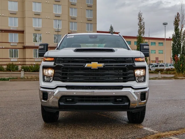 Chevrolet Silverado 3500Hd 2026 photo 3