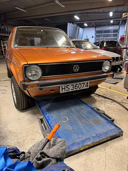 Volkswagen Golf I