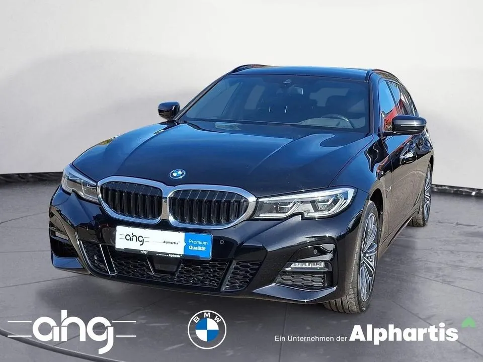 BMW 330E