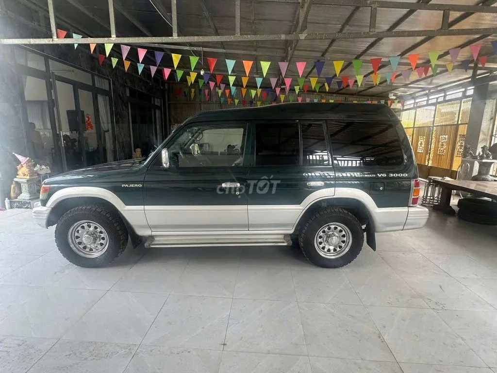 Mitsubishi Pajero 2006 photo 4