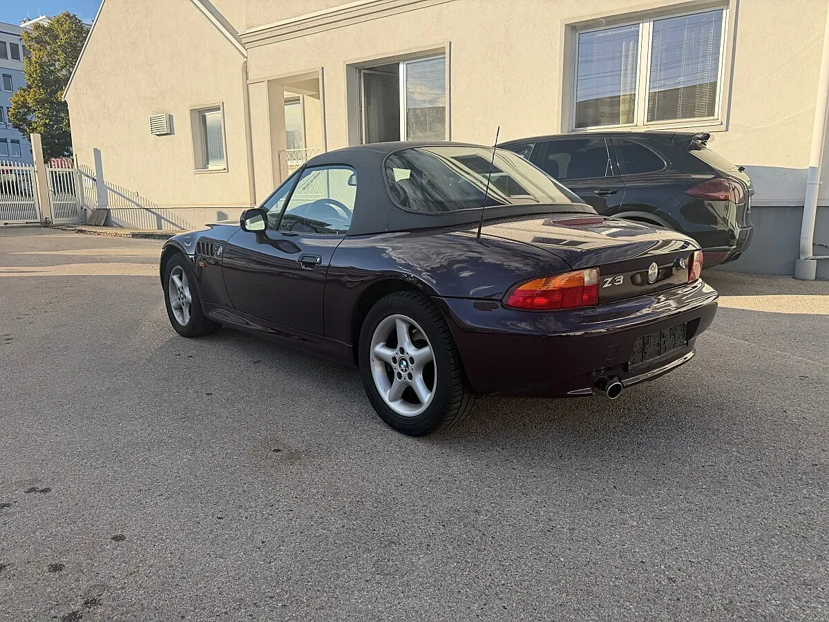 BMW Z3 1998 photo 3