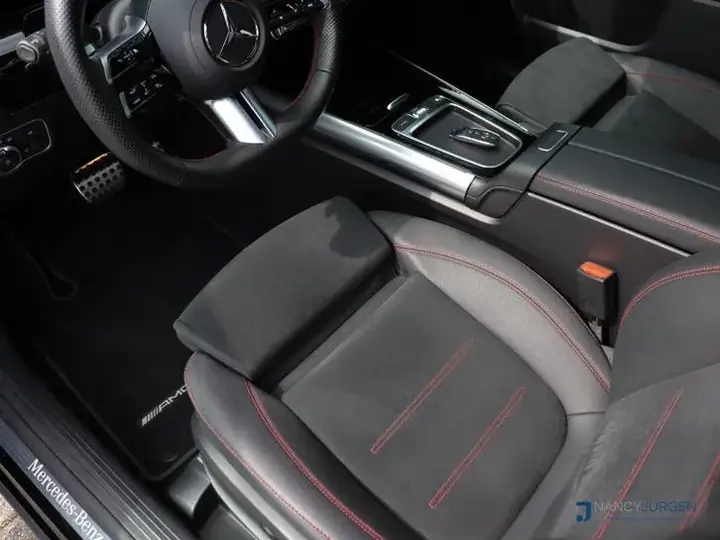 Mercedes-Benz Gla 2024 photo 3