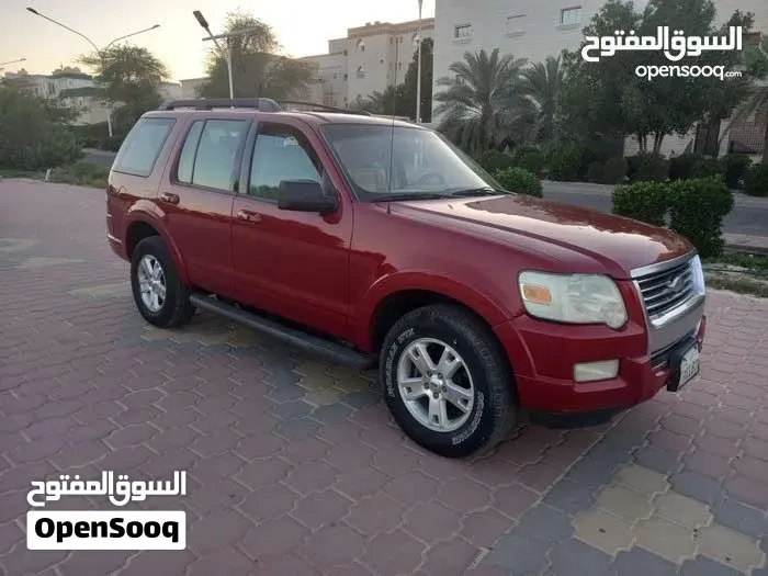 Ford Explorer 2010 photo 3