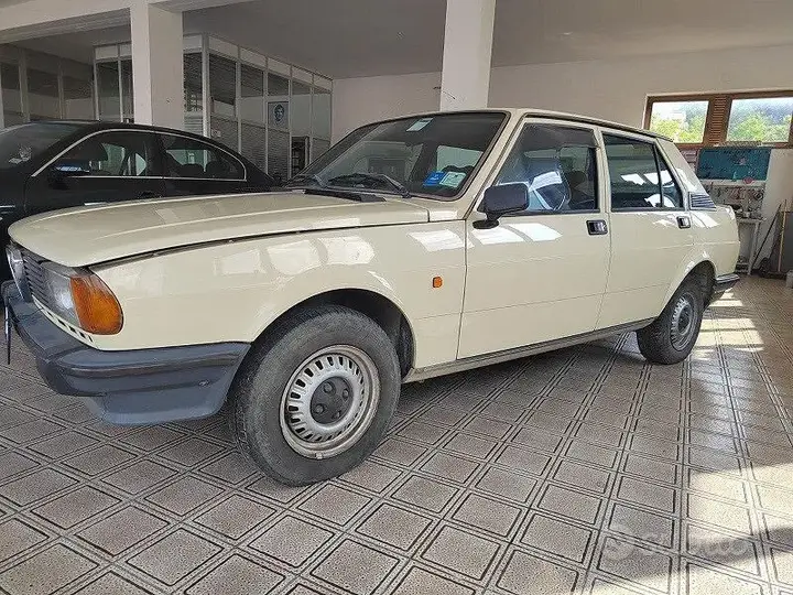 Alfa Romeo Giulietta 1980 photo 2