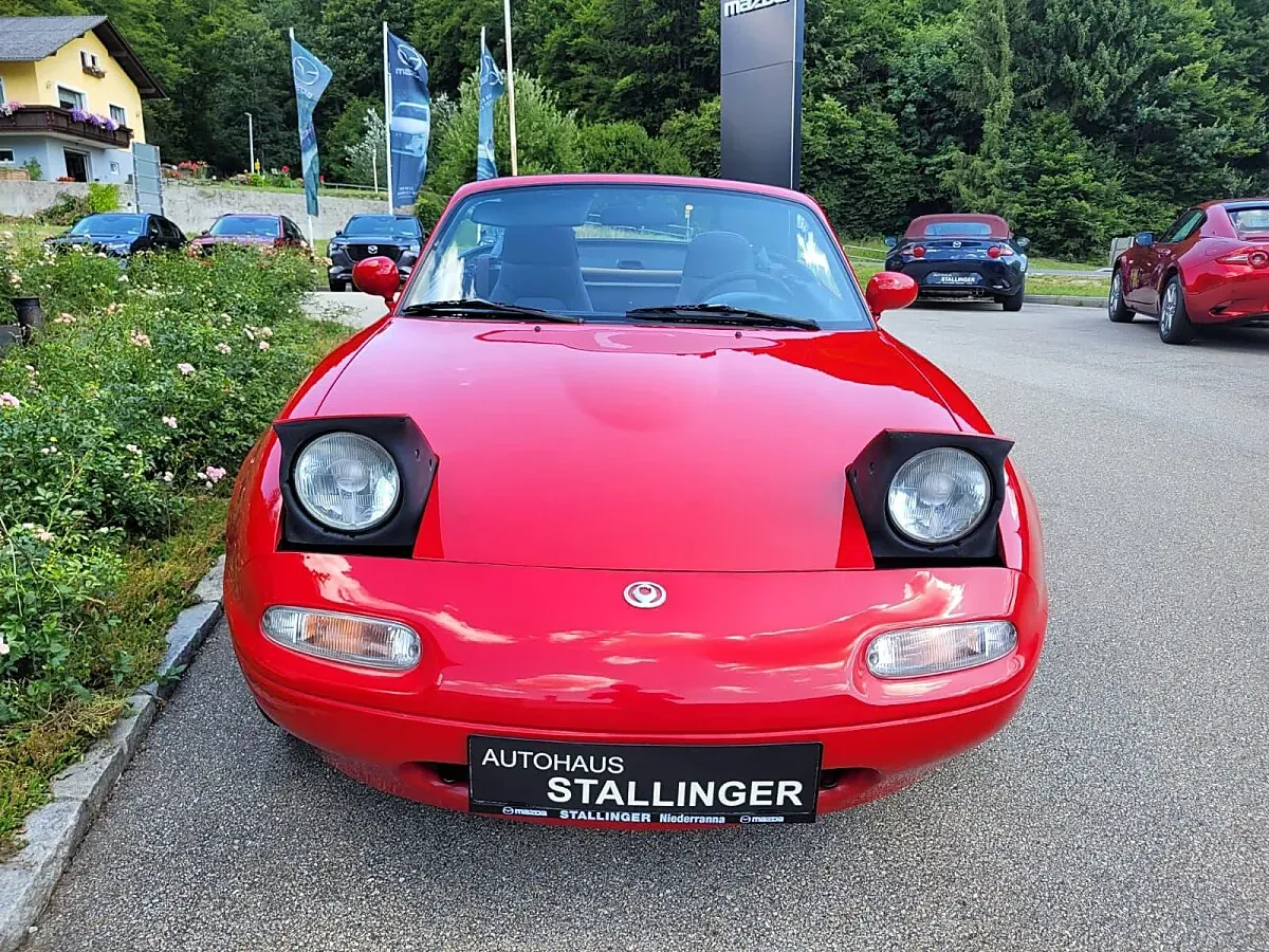 Mazda Mx-5 1991 photo 2