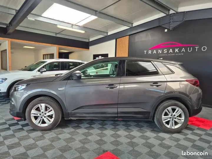 Opel Grandland X 2018 photo 2
