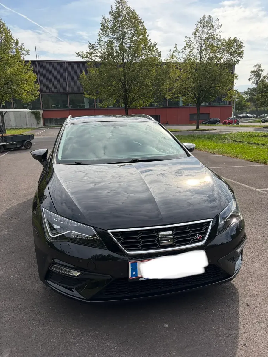 Seat Leon 2018 photo 2