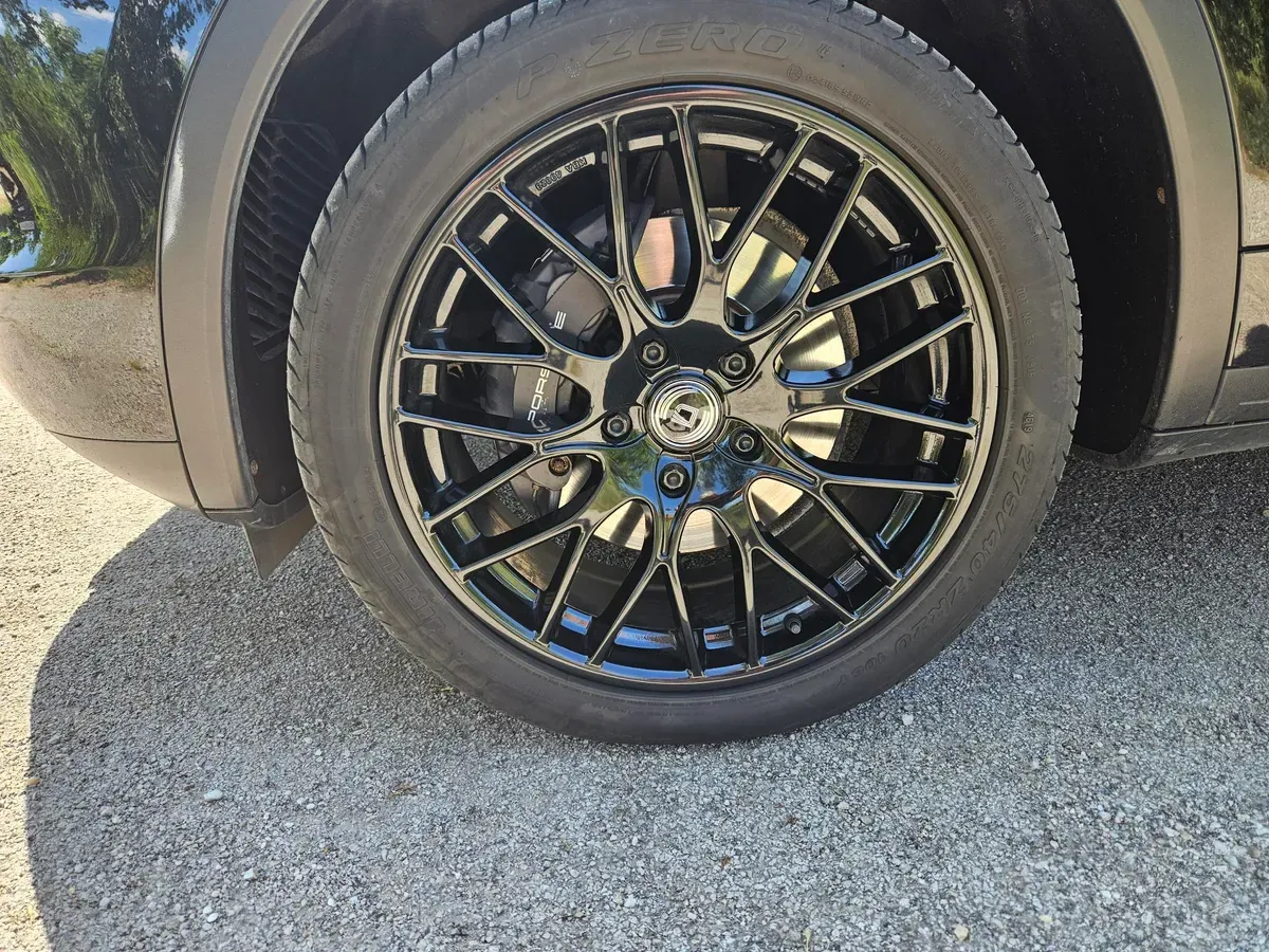 Porsche Cayenne 2012 photo 3