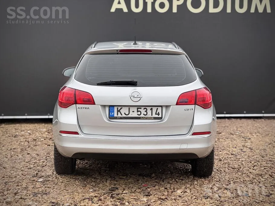 Opel Astra 2016 photo 4