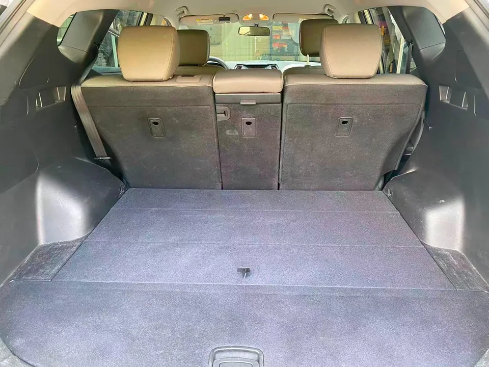 Hyundai Santa Fe 2013 photo 2