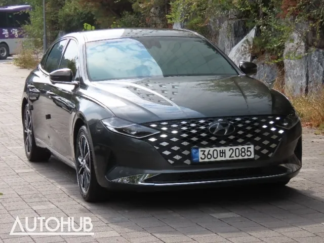 Hyundai Grandeur 2022 photo 2