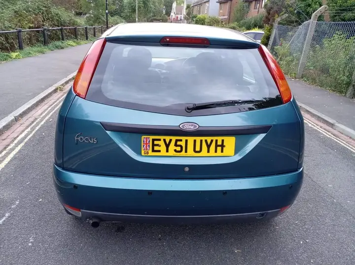 Ford Focus 2001 photo 4