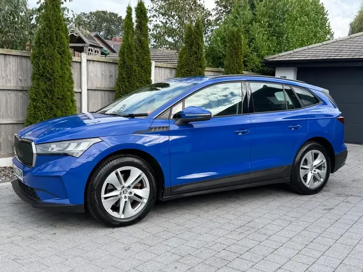 Skoda Enyaq 2023 photo 3