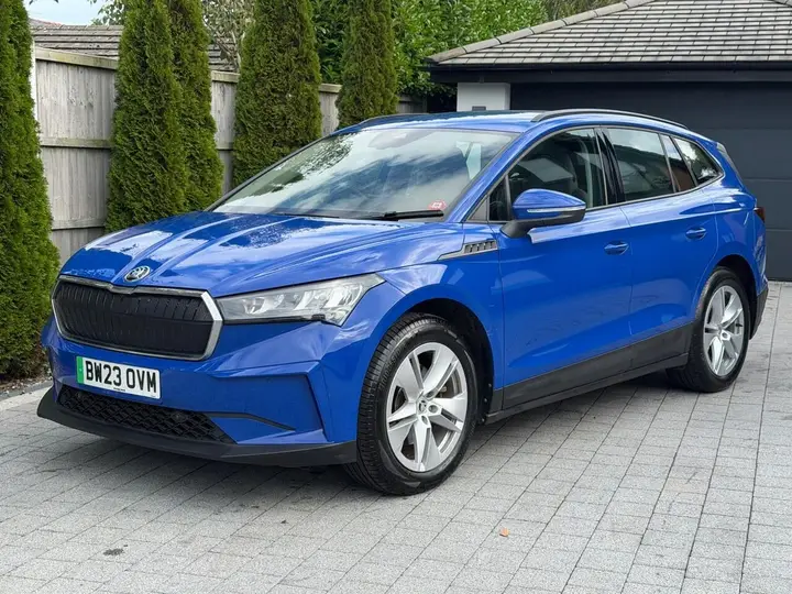Skoda Enyaq 2023 photo 2