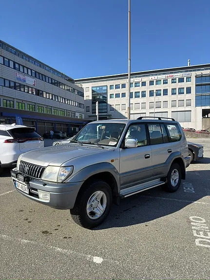Toyota Land Cruiser 2002 photo 5