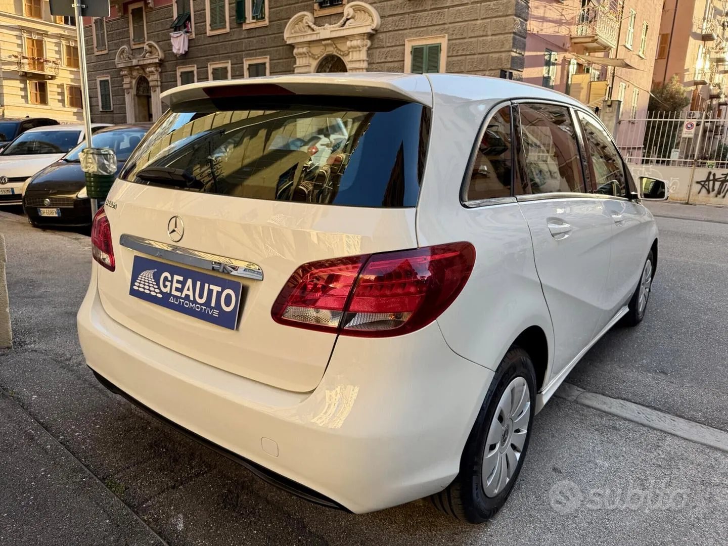 Mercedes-Benz B 180 D Executive 2017 photo 3