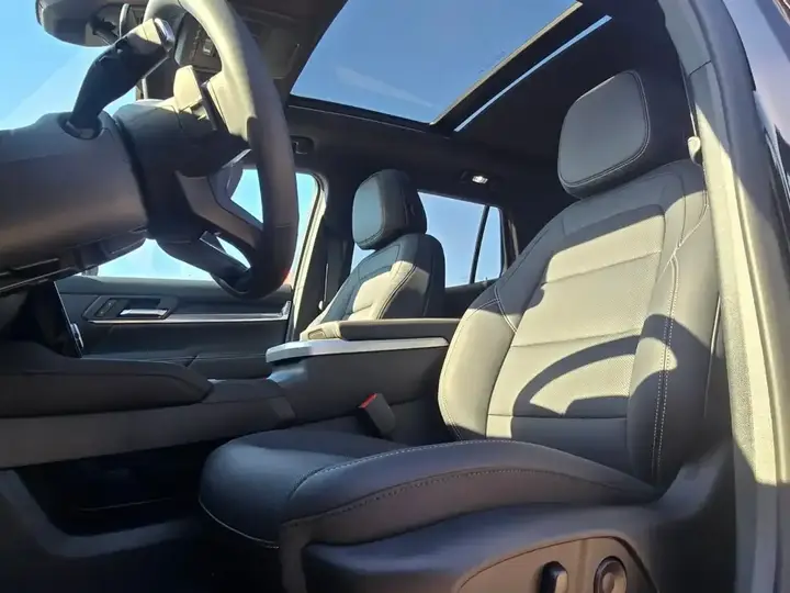 GMC Terrain 2027 photo 4