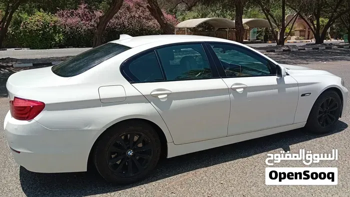 BMW 5 Series 2012 photo 3